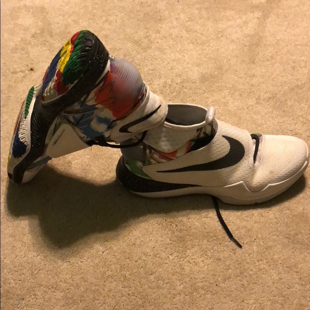 Men’s Nike Basketball Shoes